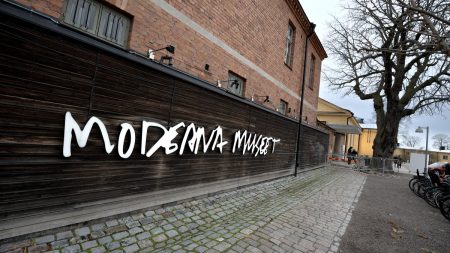 Moderna Museet ändrar utställningstext efter kritik om konstverk tolkat som antisemitiskt