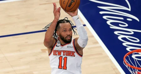 New York struntar i fotbolls-VM – det är ju basketfinal