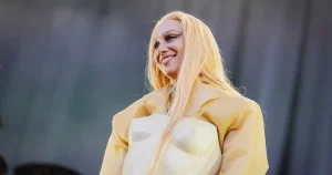 Då blir Rosendal Garden Partys begränsningar som festival tydliga