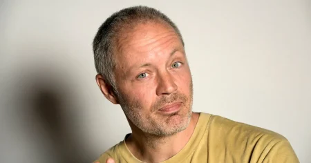 ”IFS”-skaparen Michael Lindgren om debatten: ”Dumt av SVT att ställa programmet”