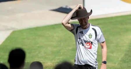 Cowboytema och publikfest på Sveriges träning