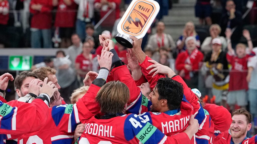 Miljardären Petter Stordalen räddar firandet vid matchen Norge mot Sverige