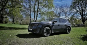 BMW:s ödesbil mot Kina – DN kör 60 mil för att se om Europa kan slå tillbaka