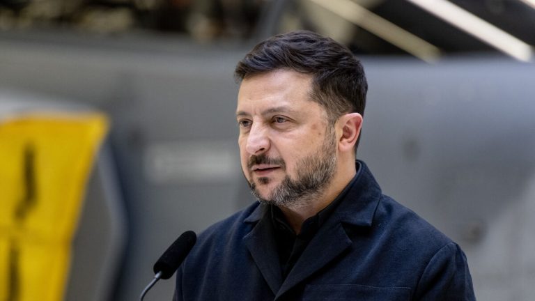 Omfattande attacker drabbade flera delar av Ukraina under natten