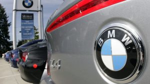 BMW varnar för vinstvarning när efterfrågan i Kina minskar och effekter av Irans krig hotar