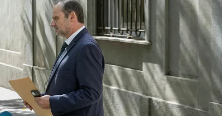 Långt fängelsestraff för spansk ex-minister – nyval rycker närmare