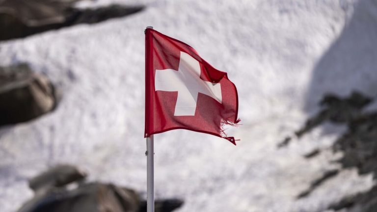 Schweiz erbjuder sig att vara värd för undertecknandet av ett inledande avtal mellan USA och Iran