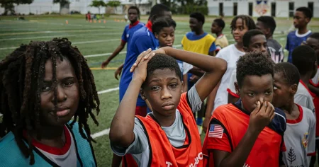 VM-drömmen i Little Haiti: ”Det enda vi ber om är ett mål”