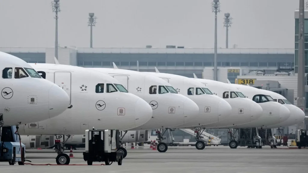 Münchens flygplats stängd efter rökutveckling i kontrolltornet