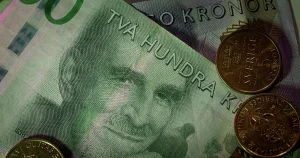 Krisstöd krånglar till inflationssiffrorna