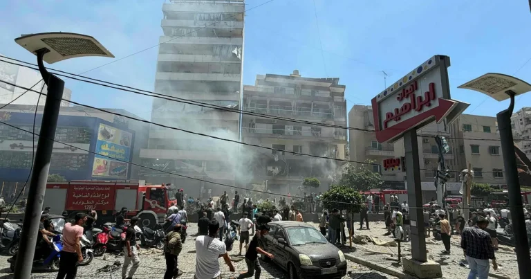 Iran: Inget fredsavtal när Israel bombar