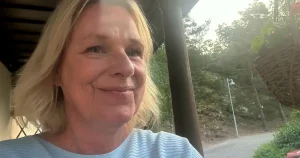 Jessica: Vad sägs om 28 minuter hos frisören för 2 000 spänn?