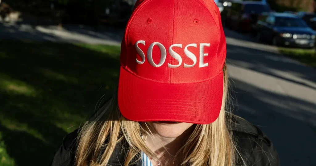 Socialdemokraterna håller till höger – men gör verkligen Svensson det?