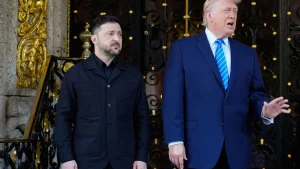 Zelenskyj för omfattande telefonsamtal med Trump inför möte i Frankrike