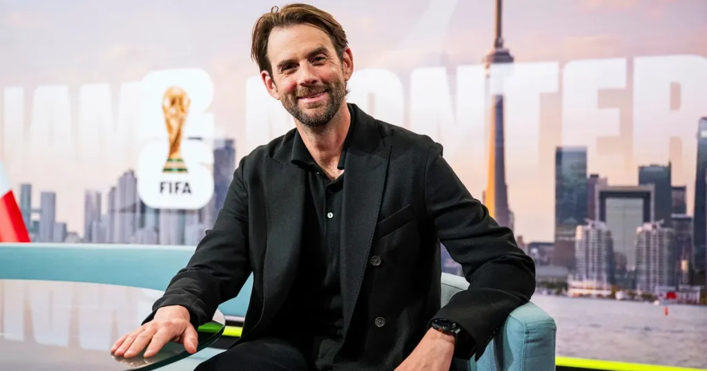 Johan Croneman: Är idén att Pär Lernström ska locka tittare som är mer intresserade av honom än av VM-fotboll?