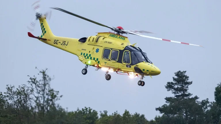 Six unga människor skadade i båtolycka i Hunnebostrand