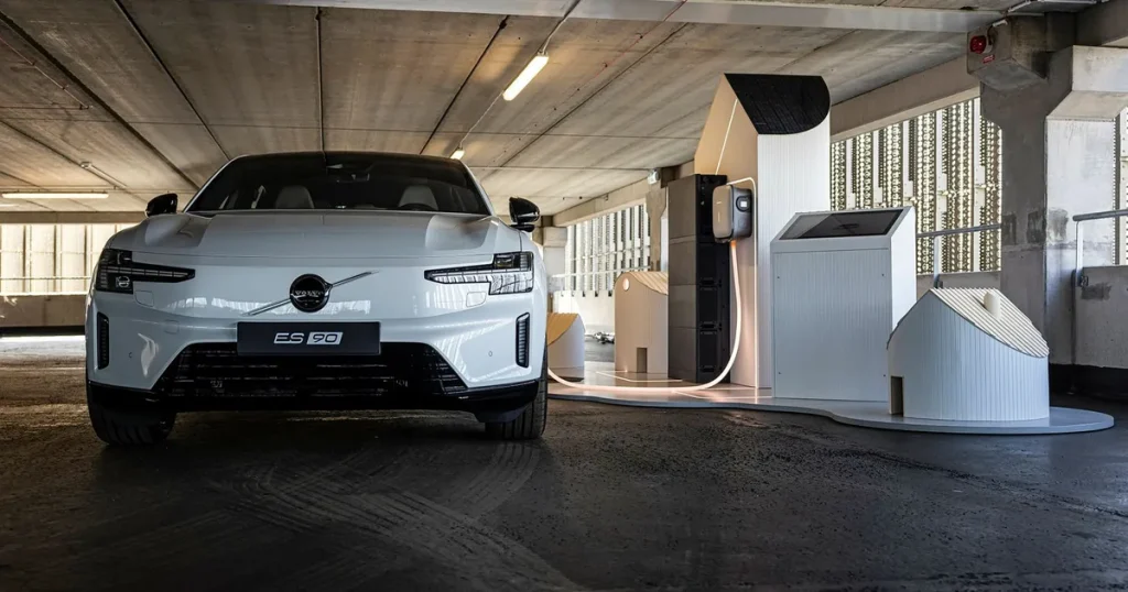 180 elbilar ska spara pengar i Volvo Cars nya parkeringshus
