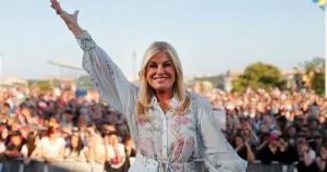 Experten efter reklamkritiken mot Pernilla Wahlgren: ”Paradigmskifte på SVT”