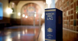 12 nya lagar: Fler kontanter och förbud mot kusinäktenskap