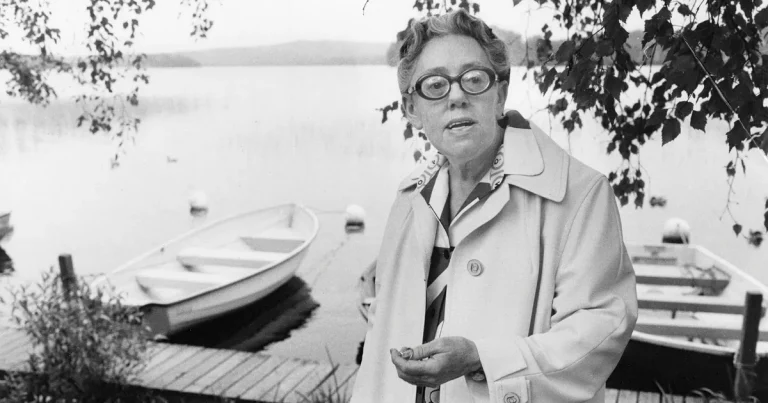 Josefin Olevik: Jag blir aldrig av med den strypta kvinnan under granen