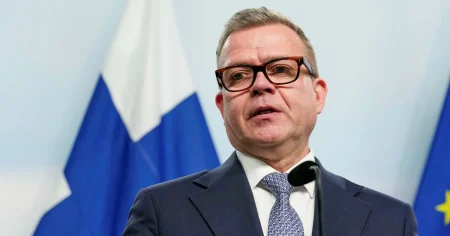Karin Eriksson: Finlands statsminister sitter kvar – men ”kumpan”-kritiken kan kleta sig fast
