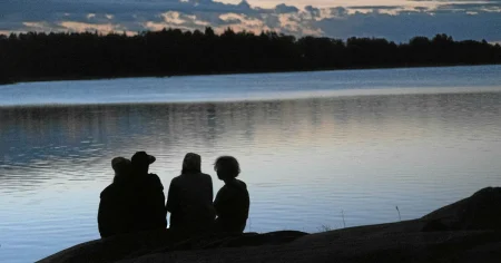 Kollobarn skulle skickas hem – gick loss med tillhyggen