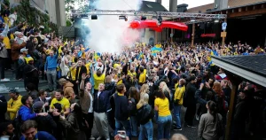 Max Hjelm: Plötsligt står politiker i rad för att rädda alkoholens kyrka