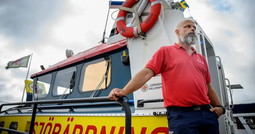 ”Vi plockade upp en sko, en toffla och en tröja ur vattnet”