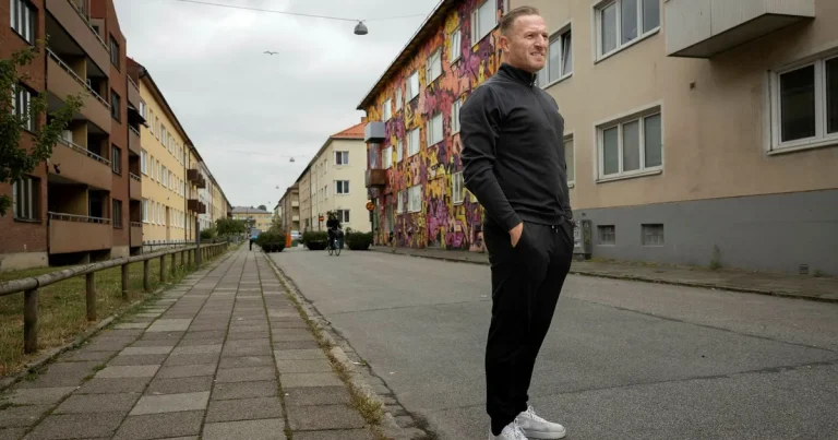 Rekorddomarens kompisar hamnade i kriminalitet: ”Många lever inte längre”