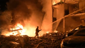 Dödssiffran stiger efter ryska attacker mot Ukraina under natten