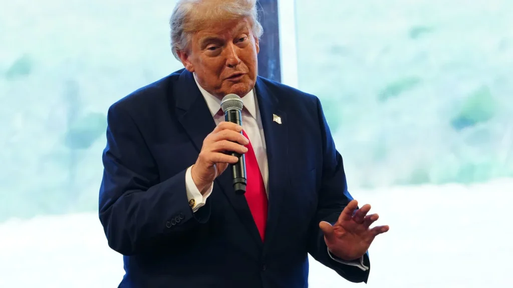 Trump uppmanar till stopp för dödandet efter ryska attacker mot Ukraina
