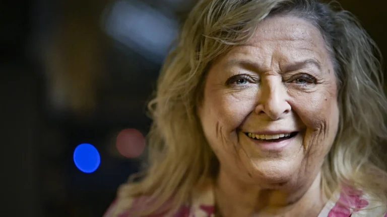 Kikki Danielsson släpper ny låt efter sjukhusvistelse