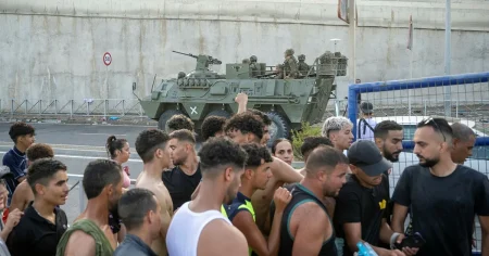 Expert: Sverige kan tvingas ta emot migranterna i Spanien