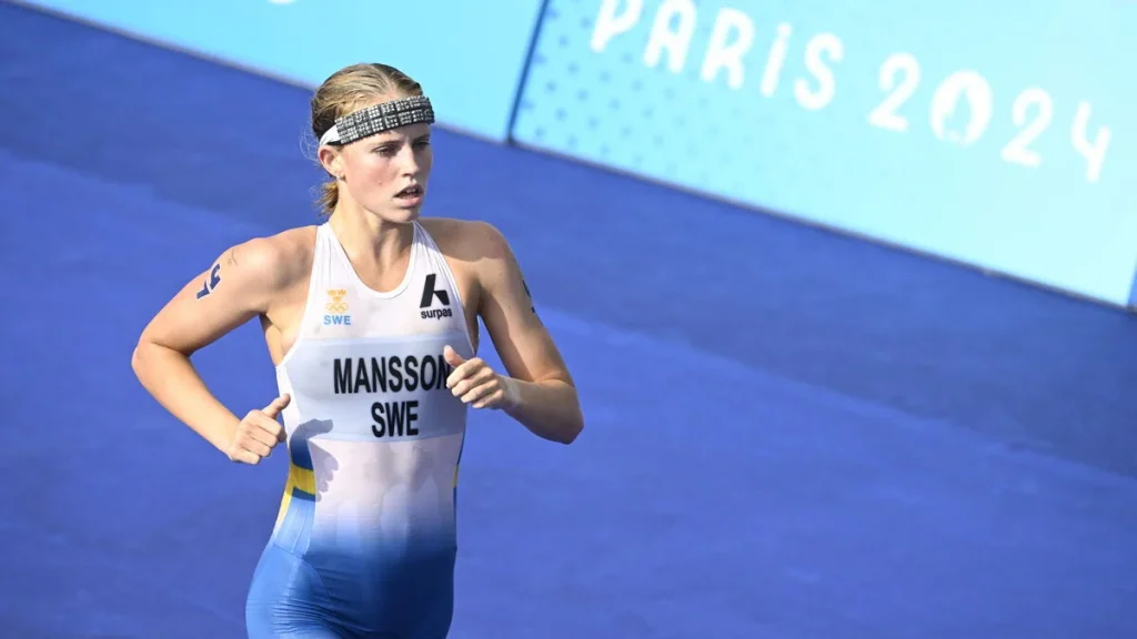 Tilda Månsson tar brons i WTCS Hamburg för tredje pallen denna säsong