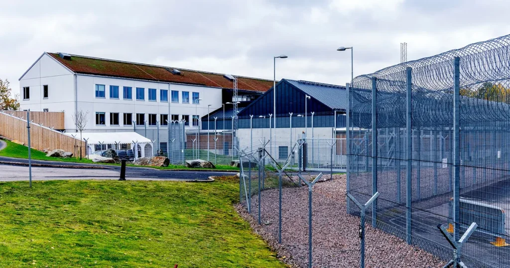 Staten kan ta över ansvar för rättspsykiatrin