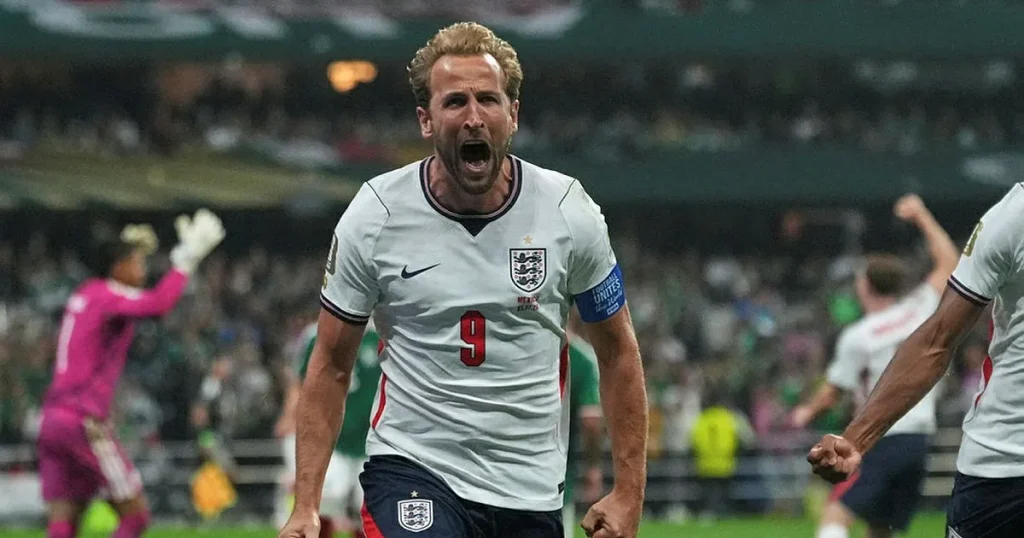 England vidare efter seger mot Mexiko