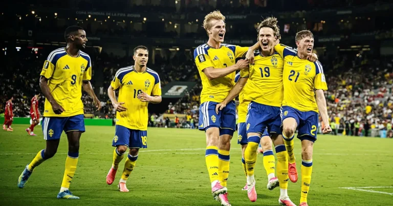 Johan Esk: Sverige är ett lag igen och allt i USA är inte Donald Trump