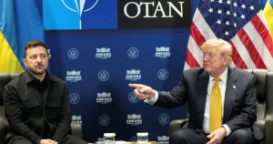 Trump: ”Kommer slå till hårt mot Iran i natt”