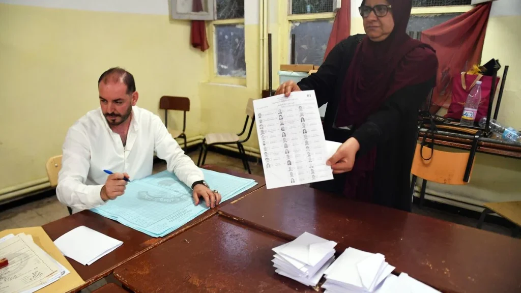 Algeria inför rekordlågt valdeltagande i parlamentsval