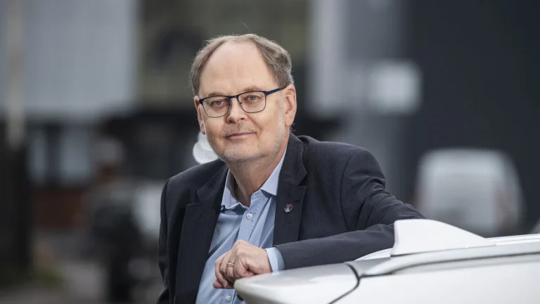 UFO-expert säger att Sveriges spökraketer förblir genuint gåtfulla