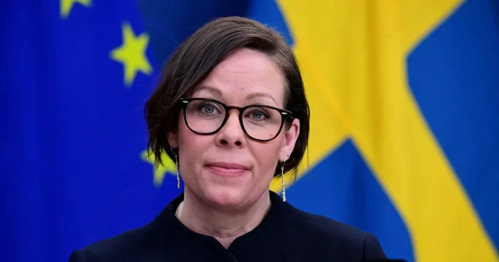 M vill införa femicid som ny brottsrubricering