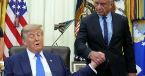 Trumps nya presidentorder: Färre vaccin till barn