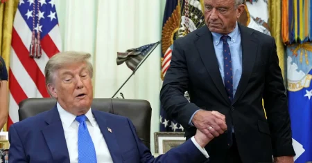 Trumps nya presidentorder: Färre vaccin till barn
