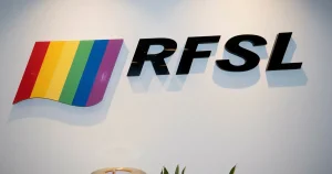 RFSL: Polis hämtade mamma med barn från RFSL-möte för utvisning