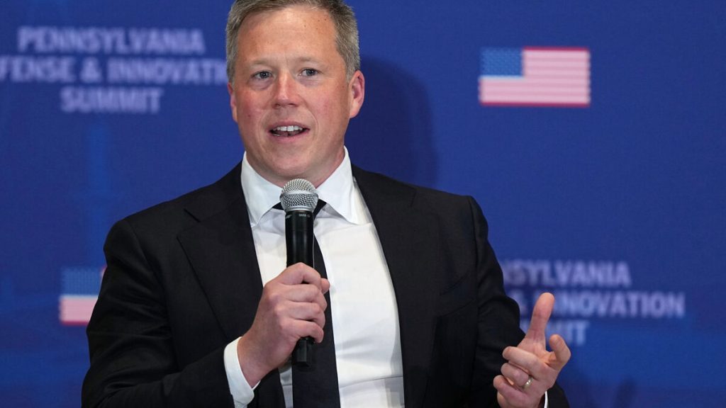 Här är några naturliga sätt att skriva om rubriken på svenska:
Alternativ 1 (vanlig nyhetsrubrik):
USA:s arméminister Dan Driscoll avgår efter 18 månader – enligt Vita huset
Alternativ 2 (med källan först):
Vita huset: Dan Driscoll avgår som arméminister efter 18 månader
Alternativ 3 (kortare och mer kompakt):
Arméministern Dan Driscoll avgår – Vita huset bekräftar
Alla tre är korrekta, men det första alternativet är den mest typiska svenska nyhetsrubriken med ett tankstreck för att ange källan.