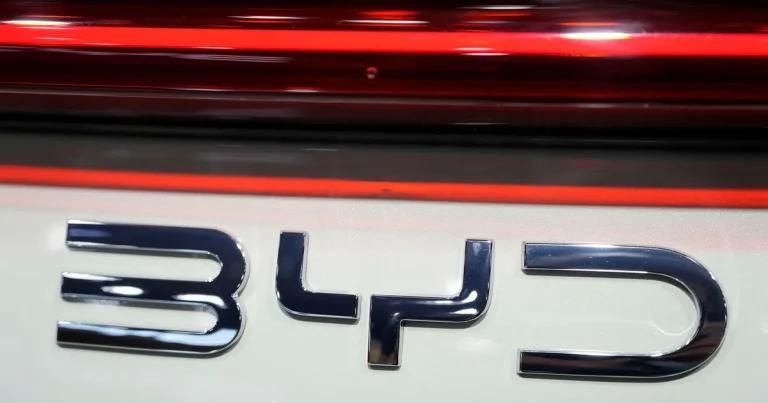 Nyare bilmärken – det här betyder logotyperna