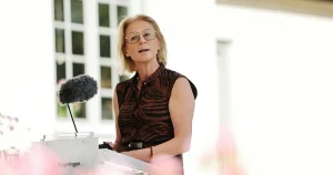 Elisabeth Svantesson: Återhämtningen är här på allvar