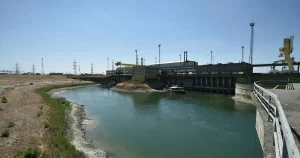 Donaukrisen stoppar Ungerns enda kärnkraftverk