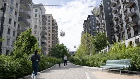 Socialdemokraterna lovar fler bostäder för unga med ny kömodell