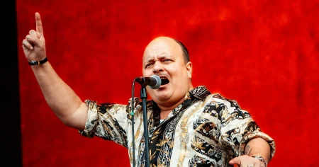 David Ritschard inviger festivalen med värme och hjärta